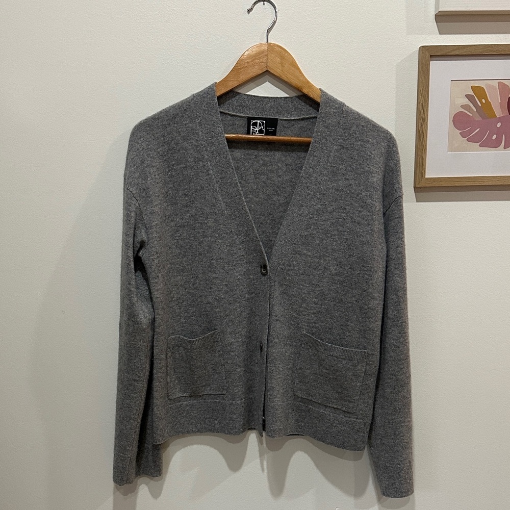 OAK + FORT Cashmere Gray V‑Neck Button Cardigan